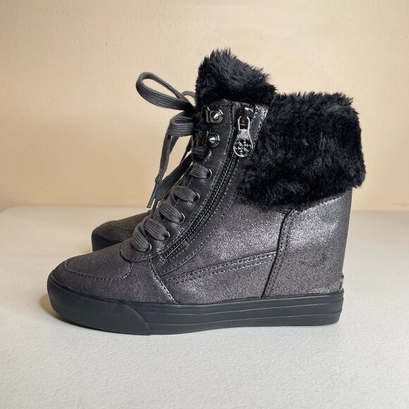 Guess Dustyn Faux Fur Hidden Wedge Sneaker Ankle Boots Size 6.5 - Picture 4 of 16